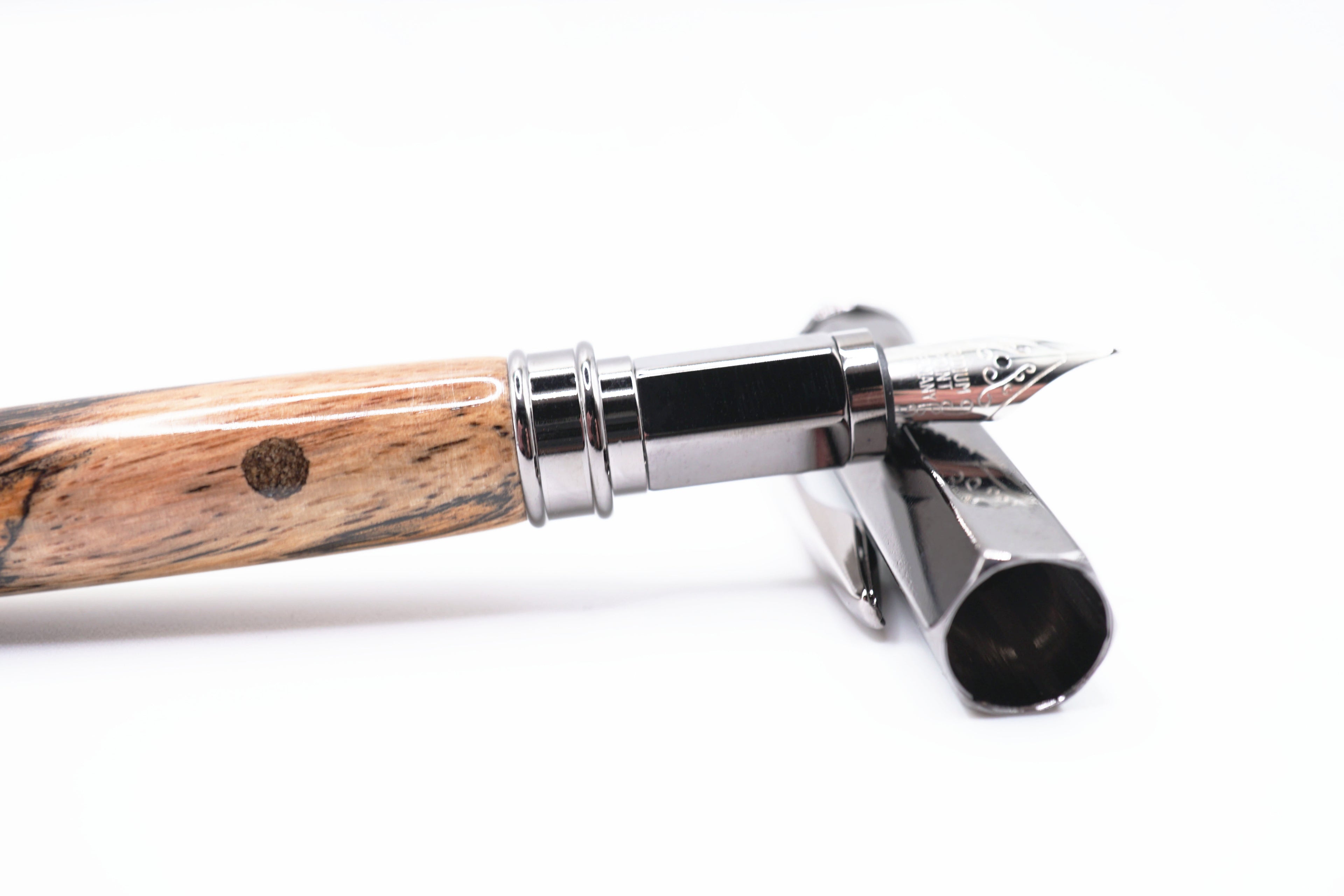 Vertex Fountain Pen - Thuya Burl, Gunmetal
