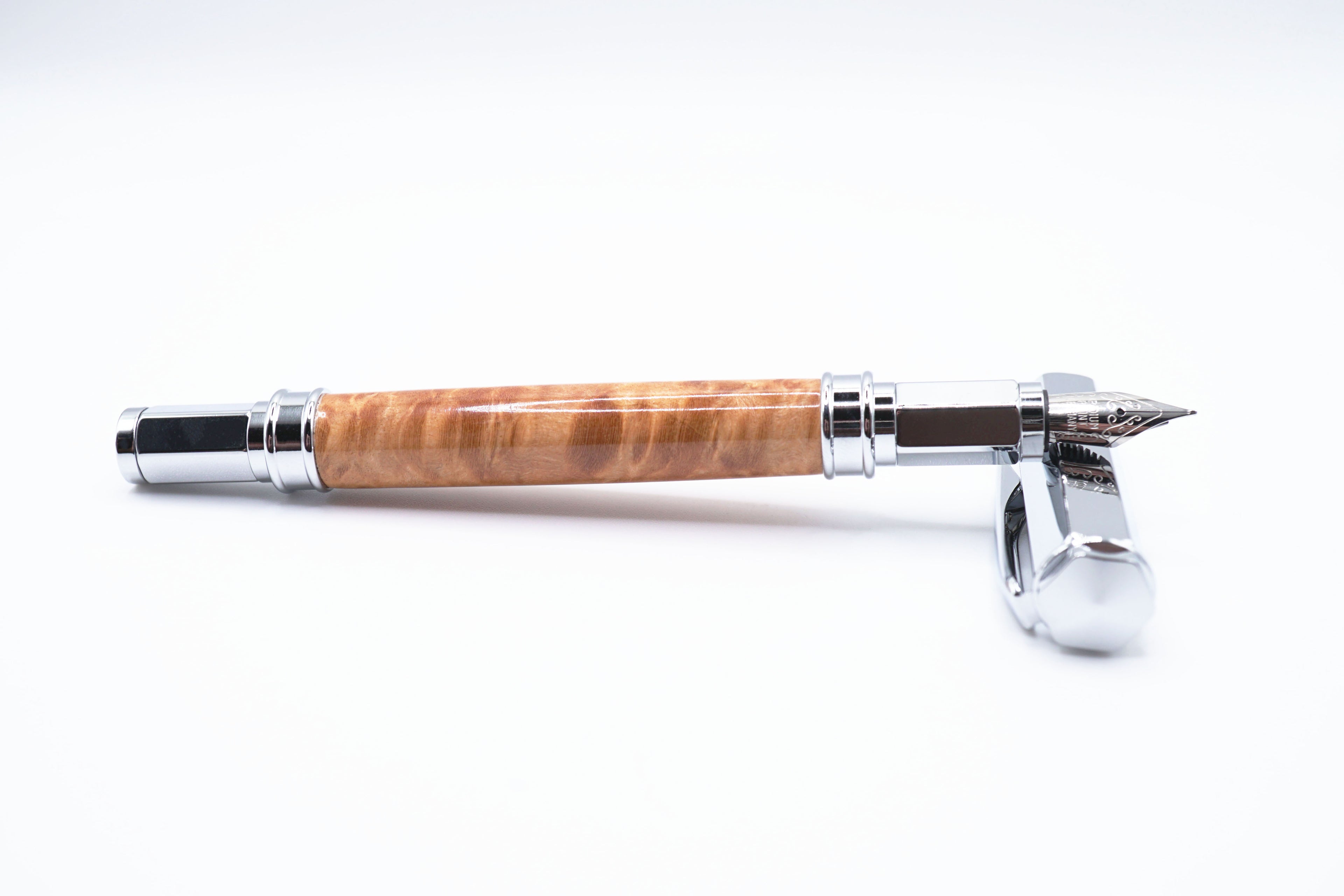 Vertex Fountain Pen - Maple Burl Wood, Silver